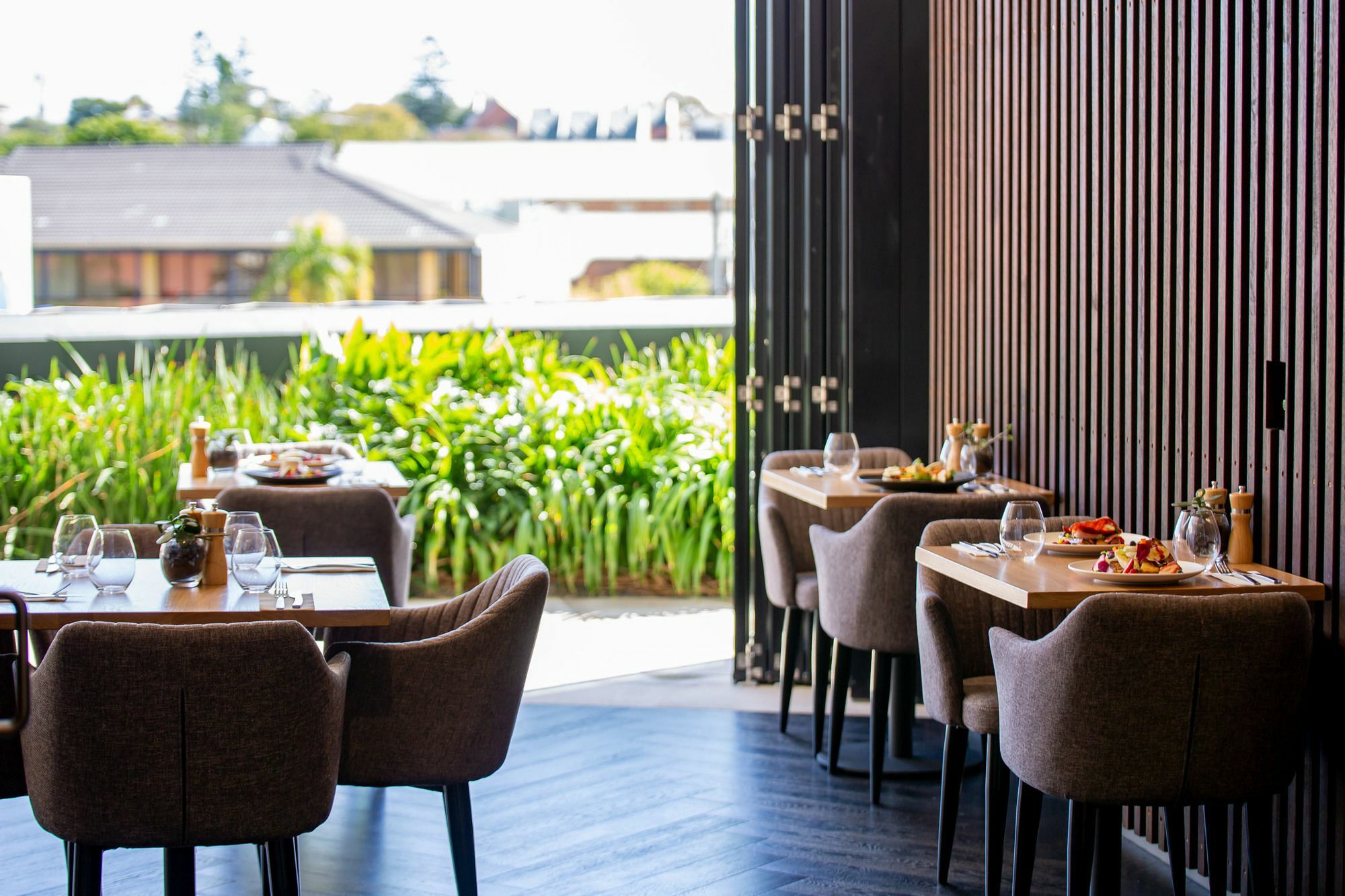 เอฟวี บริสเบน บาย เป็ปเปอร์ส Aparthotel ภายนอก รูปภาพ The Terrace