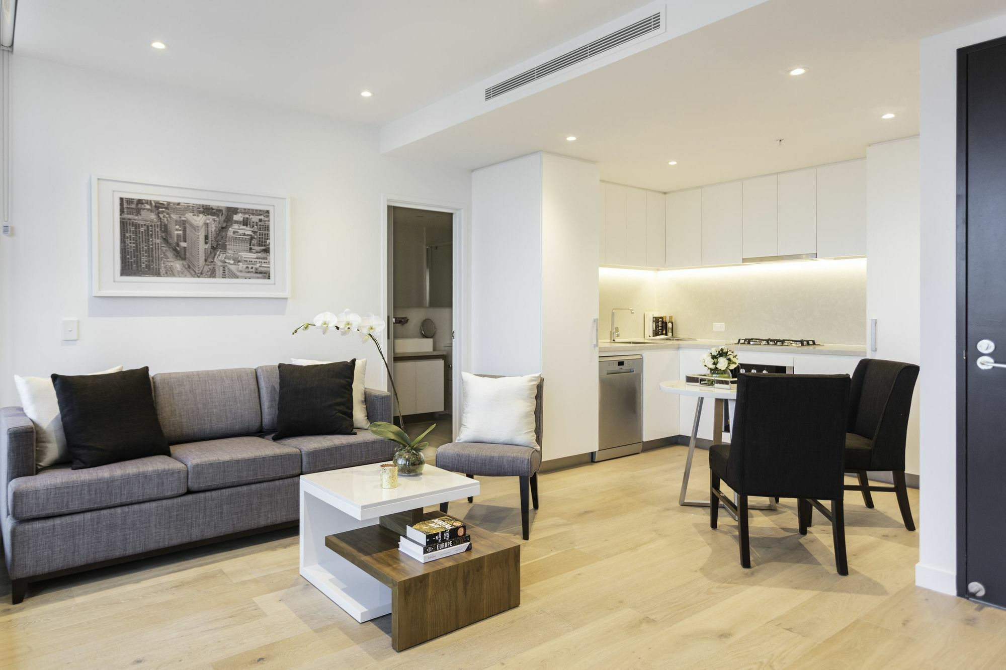เอฟวี บริสเบน บาย เป็ปเปอร์ส Aparthotel ภายนอก รูปภาพ A typical apartment
