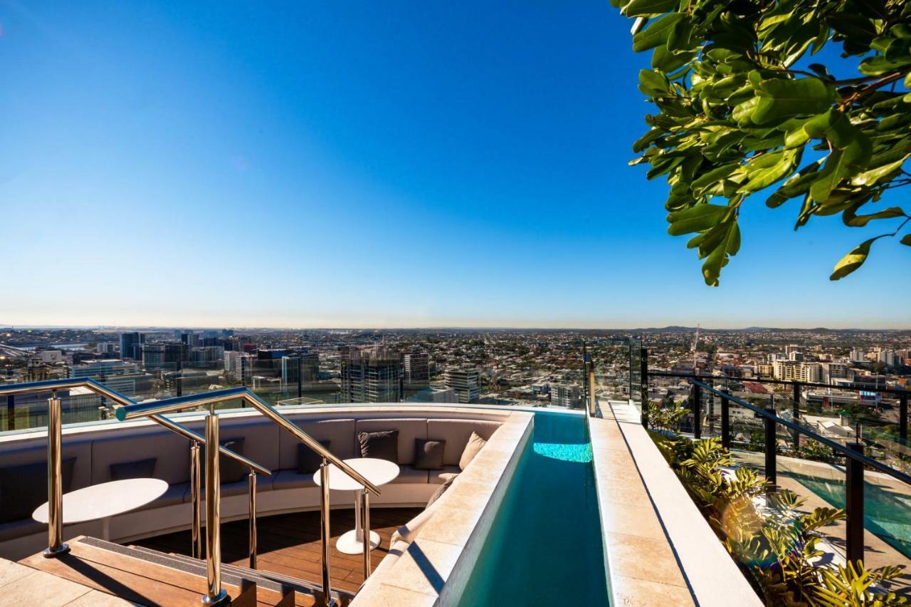 เอฟวี บริสเบน บาย เป็ปเปอร์ส Aparthotel ภายนอก รูปภาพ Skyline pool